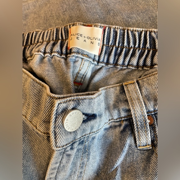 Alice Olivia LUIS DENIM CARGO PANT - Picture 3 of 5